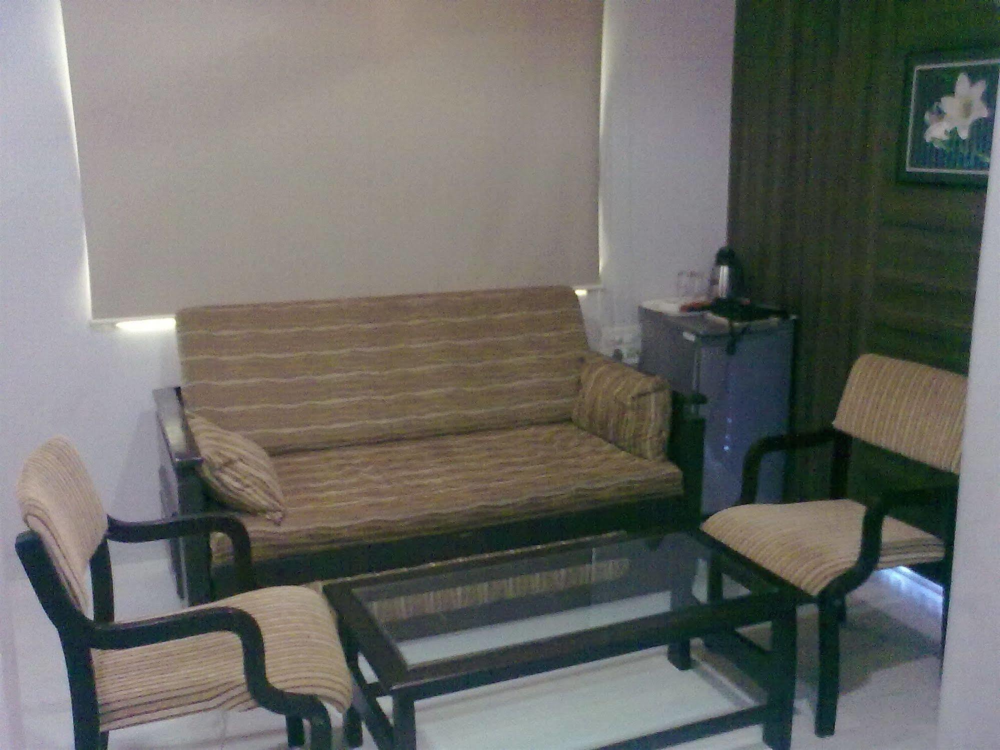 Hotel Tara International Hyderabad Exterior photo