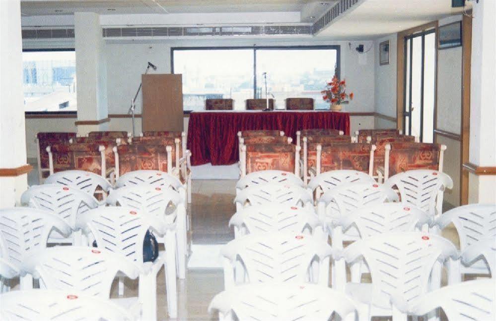 Hotel Tara International Hyderabad Exterior photo